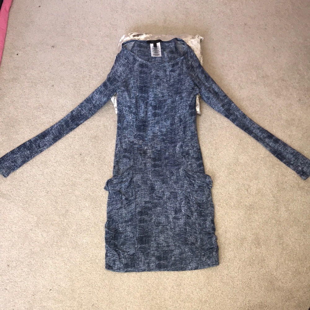 BCBG dress with pockets